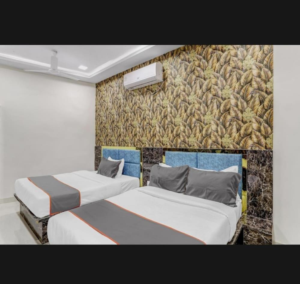 Hotel Bhavya Residency Ahmedabad Quarto foto